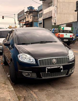 FIAT LINEA 1.8 ESSENCE 16V FLEX 4P MANUAL